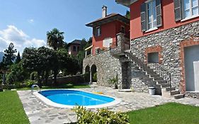 Domus Cusiana complesso vista lago e piscina